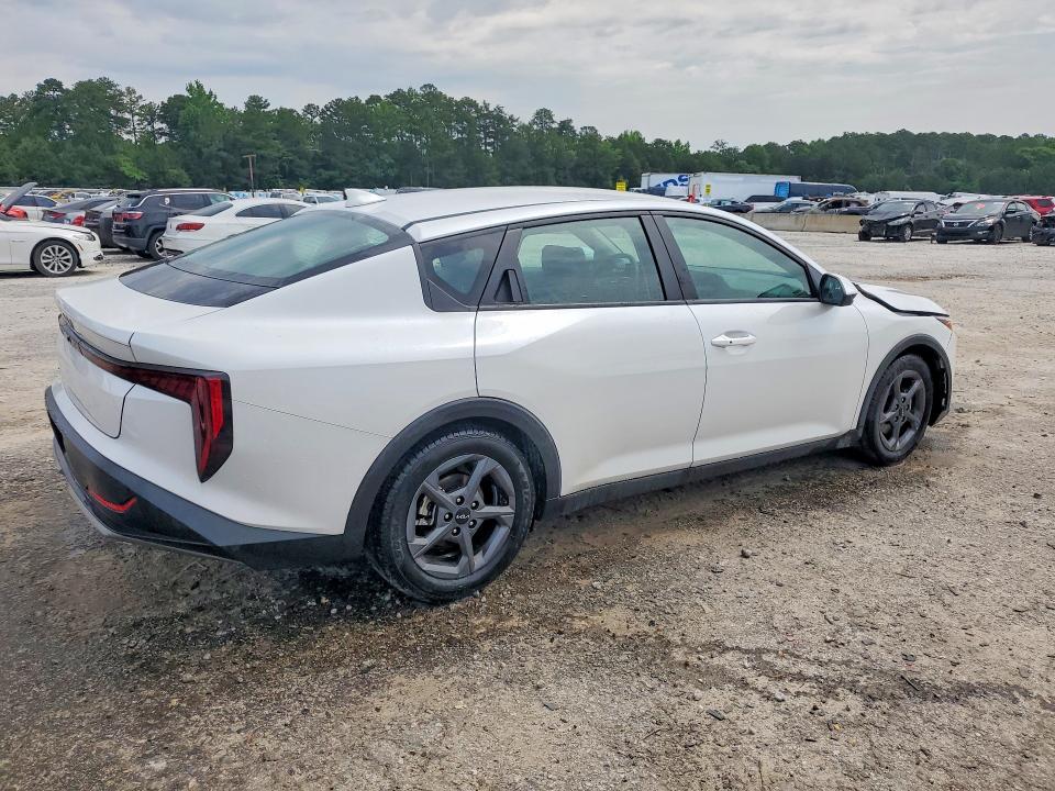 Продажа на аукционе авто 2025 Kia K4, vin: 3KPFT4DE3SE060279, номер лота: 55116866