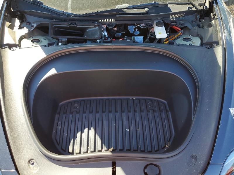 54642256 :رقم المزاد ، 5YJ3E1EA7SF996696 vin ، 2025 Tesla Model 3 مزاد بيع