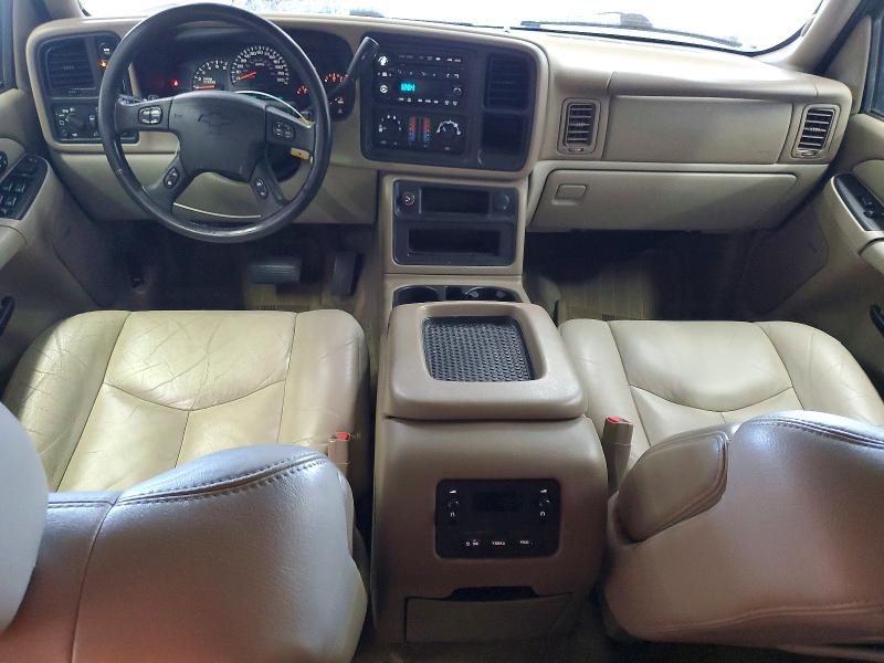 2003 Chevrolet Suburban მანქანა იყიდება აუქციონზე, vin: 3GNFK16Z43G163130, აუქციონის ნომერი: 55281586