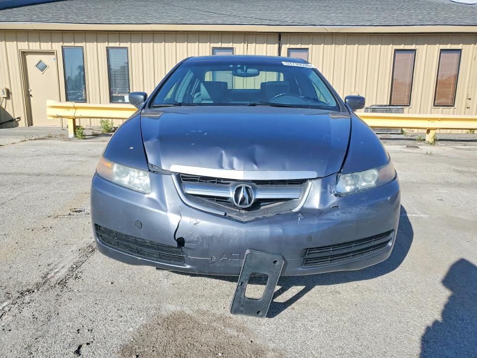 53739536 :رقم المزاد ، 19UUA66295A034208 vin ، 2005 Acura Tl مزاد بيع