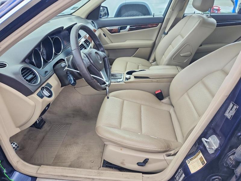 2012 Mercedes-benz C მანქანა იყიდება აუქციონზე, vin: WDDGF8BB8CR208790, აუქციონის ნომერი: 52880066