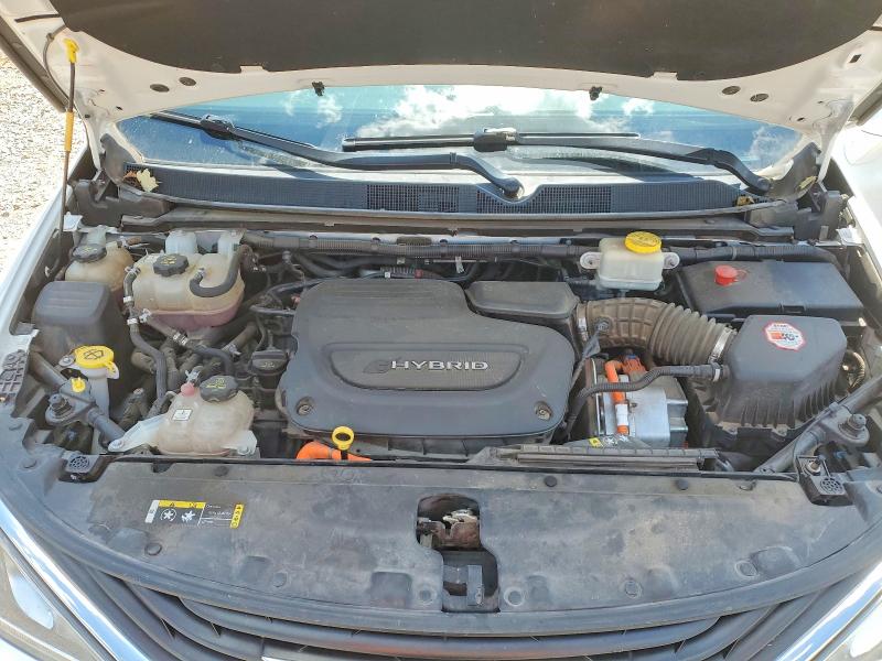 2017 Chrysler Pacifica მანქანა იყიდება აუქციონზე, vin: 2C4RC1N7XHR677116, აუქციონის ნომერი: 53991216