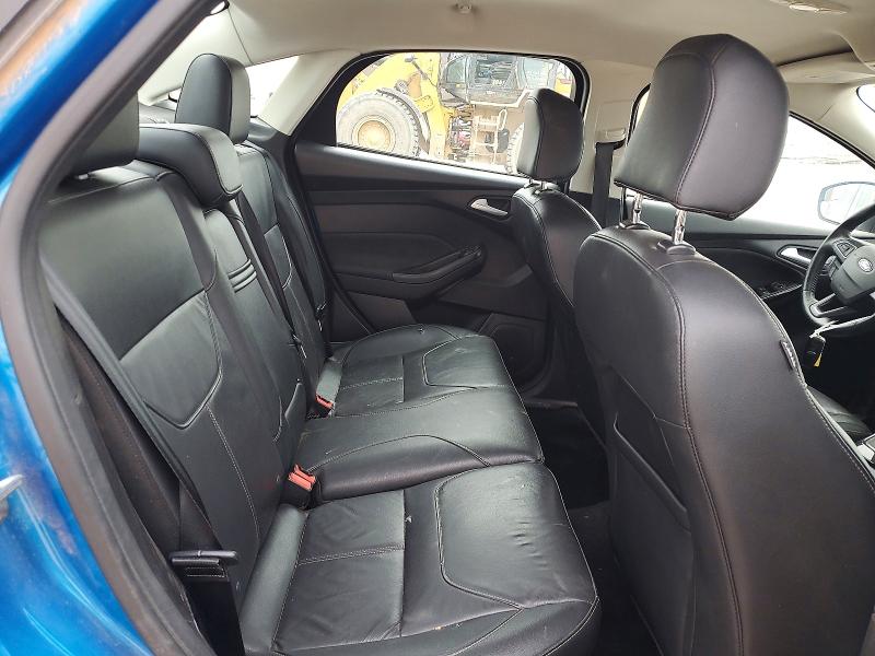 Продажа на аукционе авто 2015 Ford Focus, vin: 1FADP3J22FL261660, номер лота: 55061206