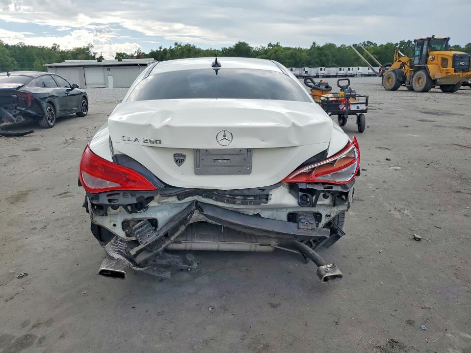 Продажа на аукционе авто 2014 Mercedes-benz Cla, vin: WDDSJ4EB7EN104962, номер лота: 53565696
