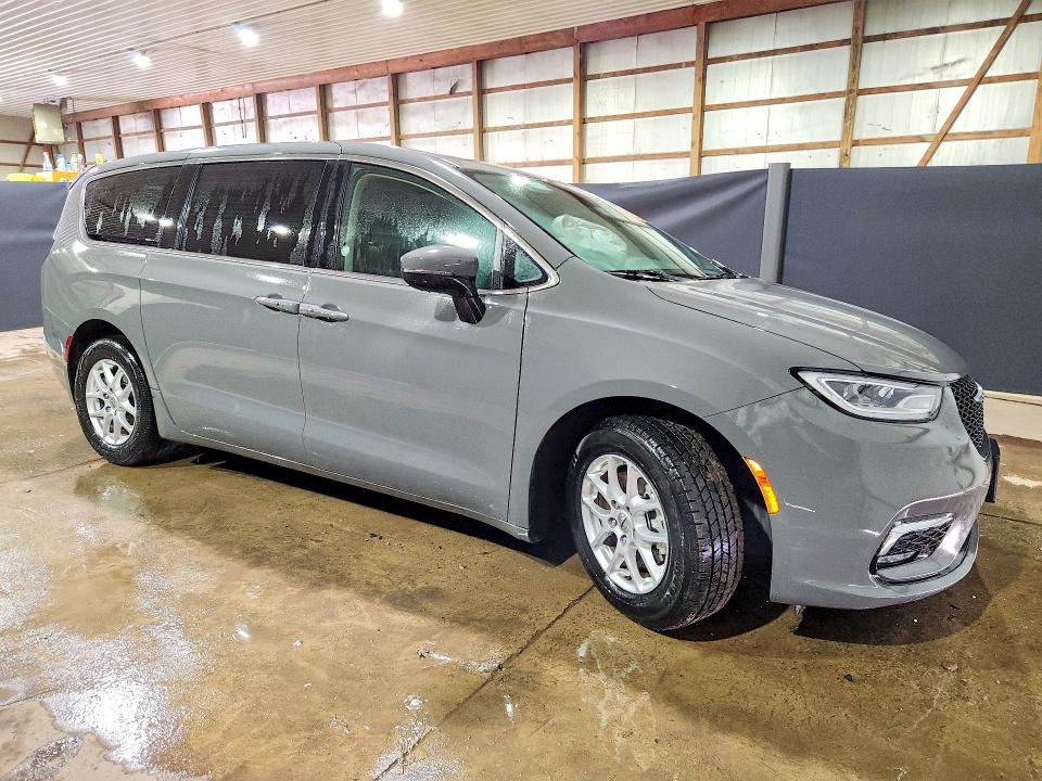 Продаж на аукціоні авто 2023 Chrysler Pacifica, vin: 2C4RC1BG6PR585827, номер лоту: 54519876