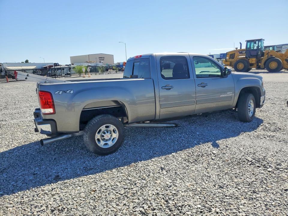 55175126 :رقم المزاد ، 1GTHK23677F532863 vin ، 2007 Gmc Sierra مزاد بيع