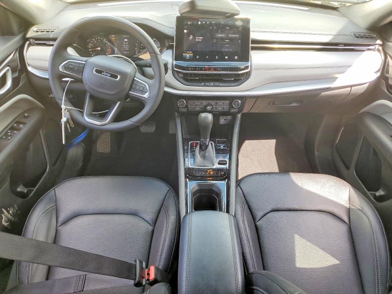 52266456 :رقم المزاد ، 3C4NJDCN1ST600002 vin ، 2025 Jeep Compass مزاد بيع