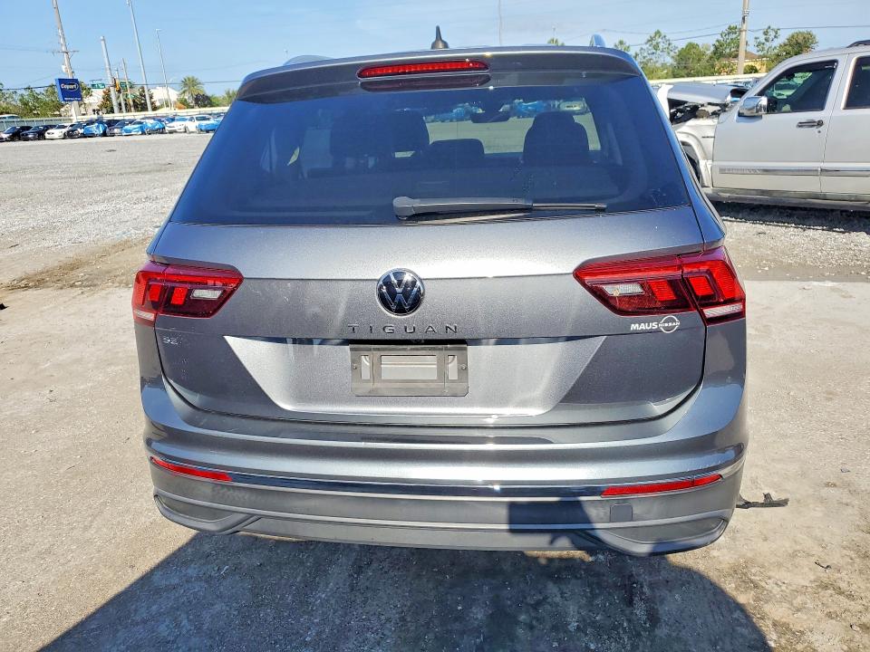 52423156 :رقم المزاد ، 3VV3B7AX9NM125970 vin ، 2022 Volkswagen Tiguan مزاد بيع