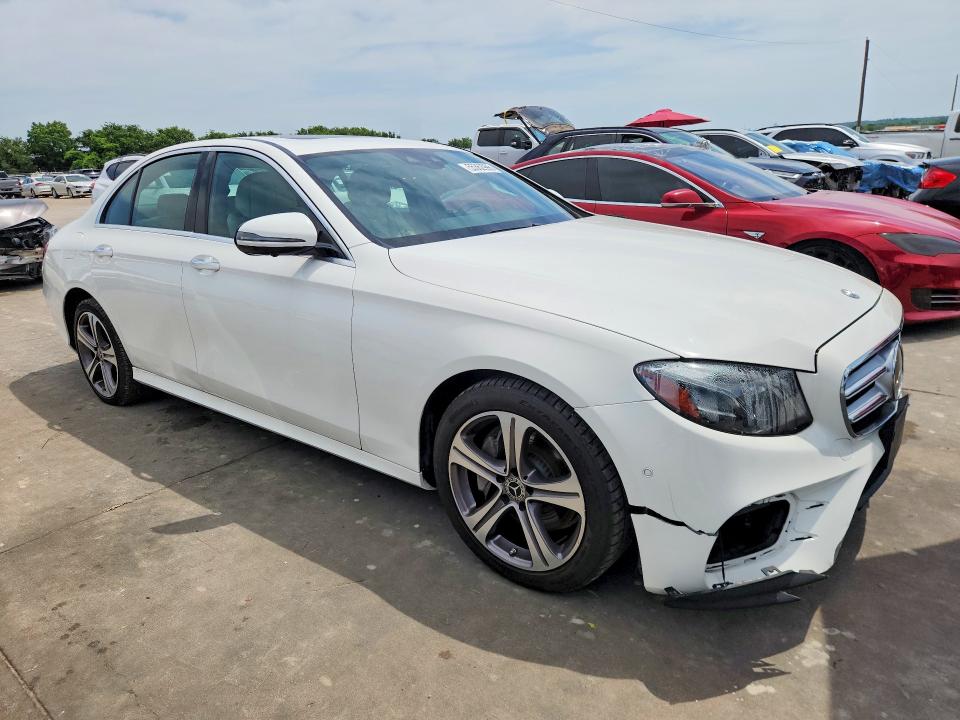 Продажа на аукционе авто 2020 Mercedes-benz E, vin: W1KZF8DB4LA815404, номер лота: 55362996