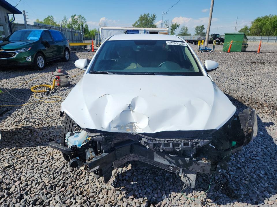 2017 Hyundai Elantra მანქანა იყიდება აუქციონზე, vin: 5NPD84LF2HH063214, აუქციონის ნომერი: 52383326