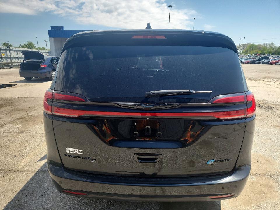 51755236 :رقم المزاد ، 2C4RC1L72MR566945 vin ، 2021 Chrysler Pacifica مزاد بيع