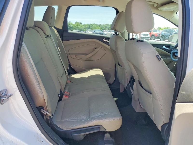 52516996 :رقم المزاد ، 1FMCU9GD8HUD28443 vin ، 2017 Ford Escape مزاد بيع