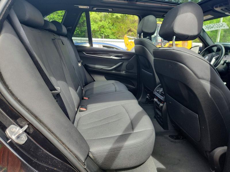54825466 :رقم المزاد ، 5UXKR0C52J0X97390 vin ، 2018 Bmw X5 مزاد بيع