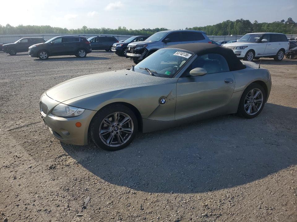53740136 :رقم المزاد ، 4USBT53525LT28184 vin ، 2005 Bmw Z4 مزاد بيع