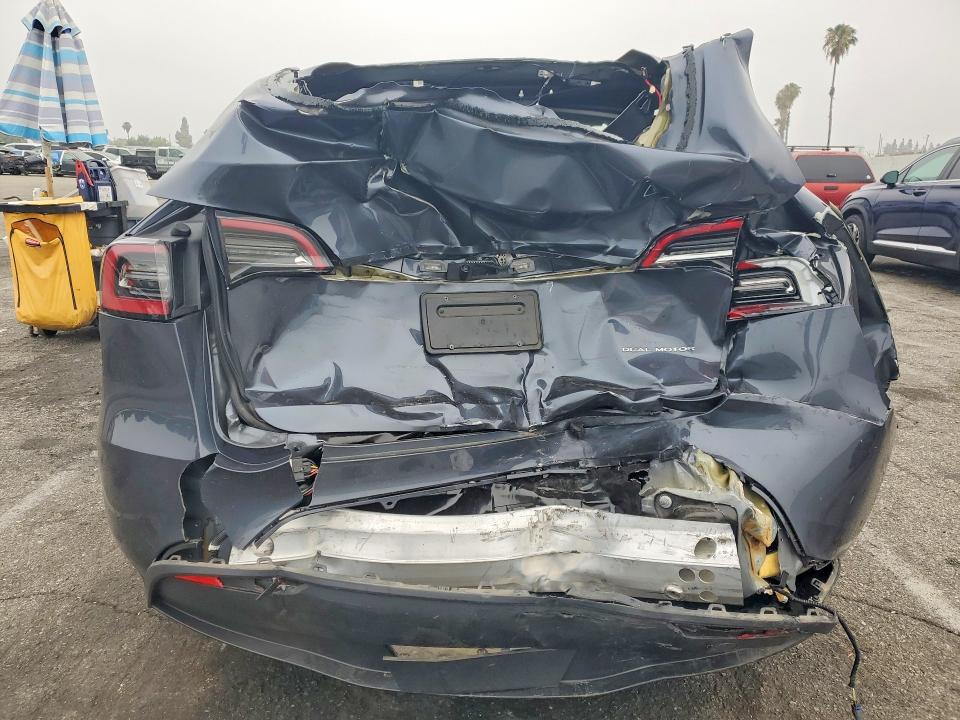 Продажа на аукционе авто 2023 Tesla Model Y, vin: 7SAYGDEE9PA113967, номер лота: 53127446