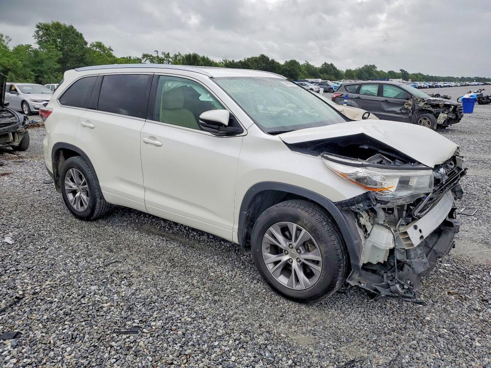 54250936 :رقم المزاد ، 5TDKKRFH7FS057600 vin ، 2015 Toyota Highlander مزاد بيع