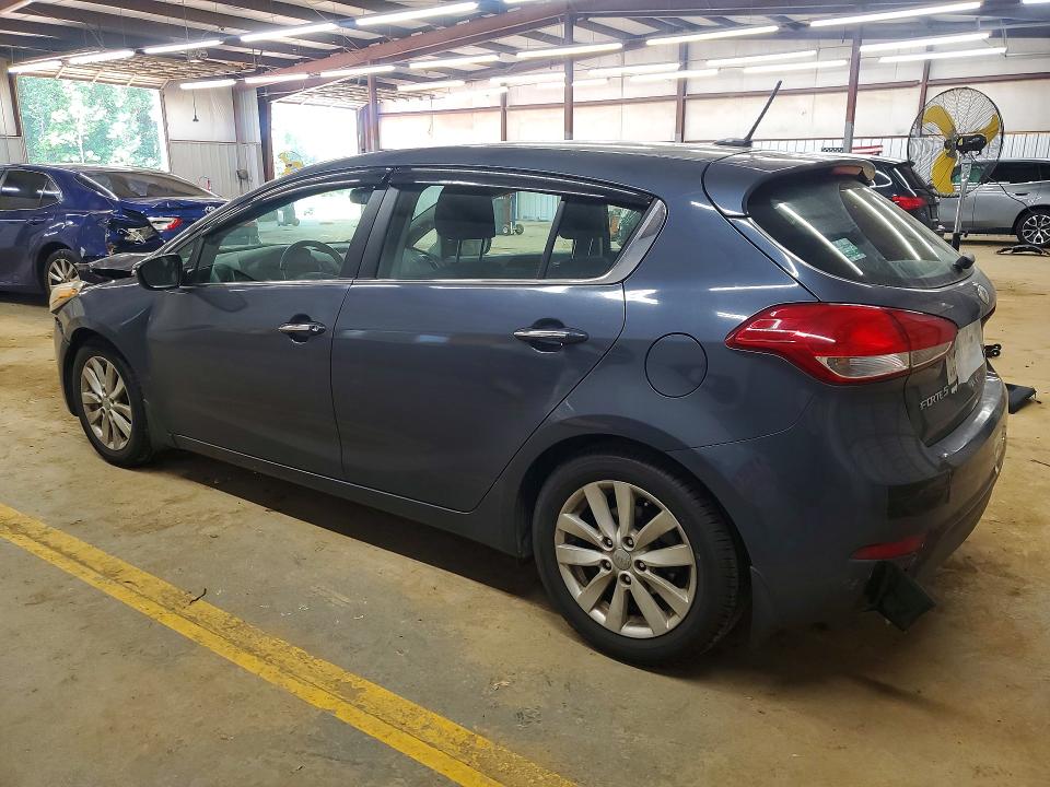 2015 Kia Forte მანქანა იყიდება აუქციონზე, vin: KNAFX5A84F5335309, აუქციონის ნომერი: 53194326
