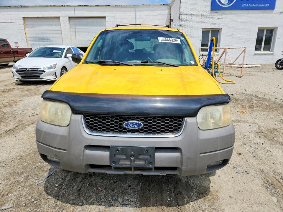 53545326 :رقم المزاد ، 1FMCU03121KB70626 vin ، 2001 Ford Escape مزاد بيع