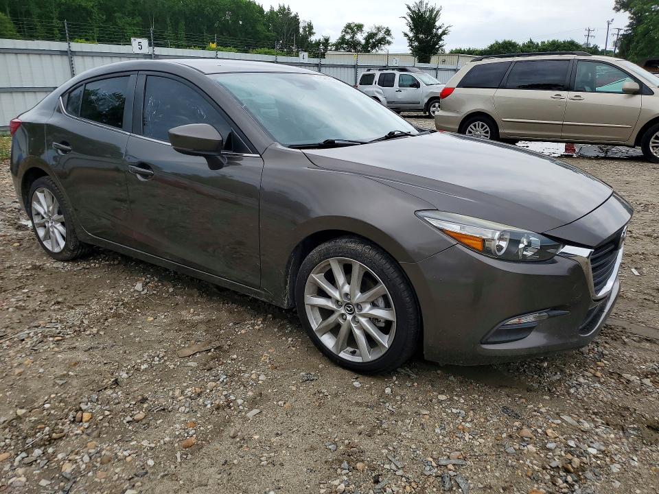 54856586 :رقم المزاد ، 3MZBN1V70HM112387 vin ، 2017 Mazda 3 S Touring Automati مزاد بيع