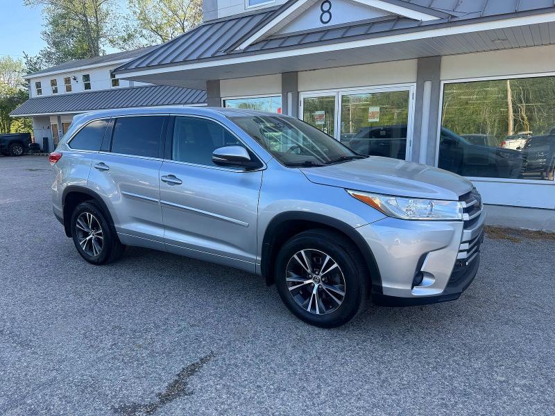 Auction sale of the 2018 Toyota Highlander, vin: 5TDBZRFH9JS843564, lot number: 54715566