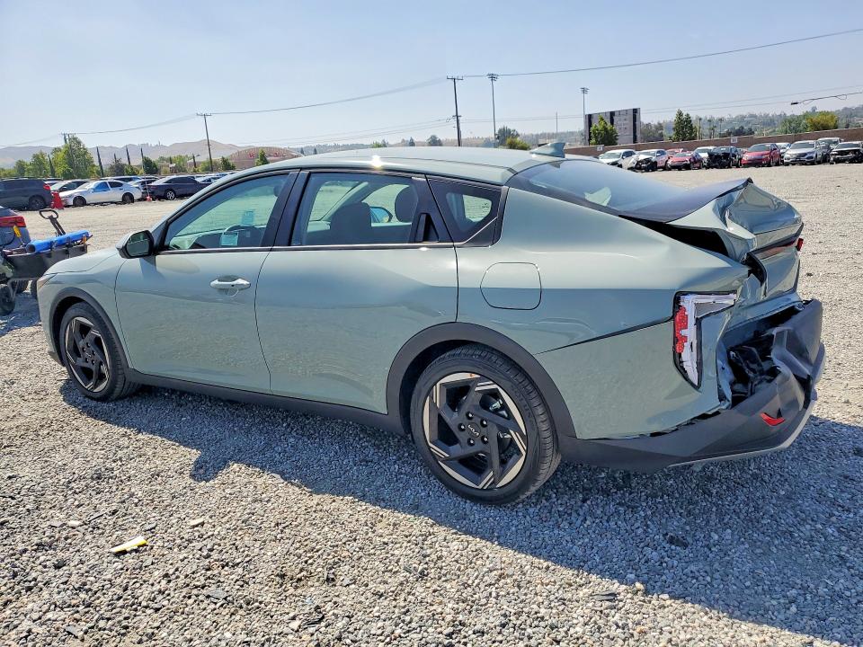 2026 Kia K4 მანქანა იყიდება აუქციონზე, vin: 3KPFU4DE0TE299562, აუქციონის ნომერი: 53261756
