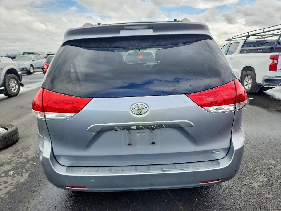 Продаж на аукціоні авто 2012 Toyota Sienna, vin: 5TDKK3DC5CS272781, номер лоту: 54879916