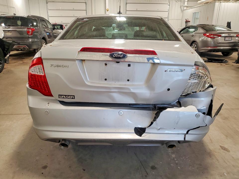 54680516 :رقم المزاد ، 3FAHP0KC0AR273808 vin ، 2010 Ford Fusion 4d 2wd مزاد بيع