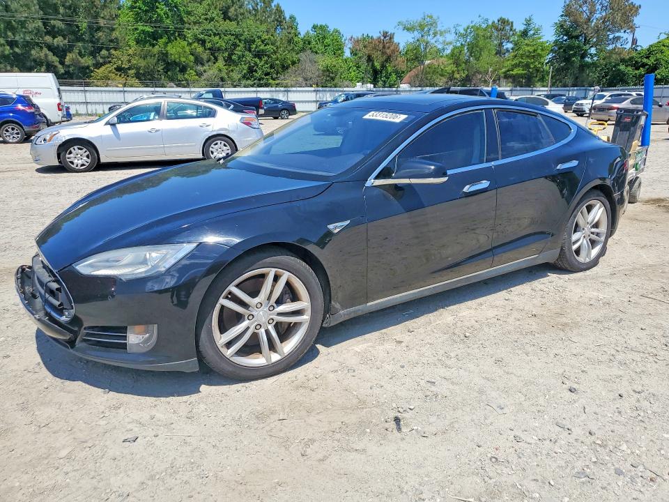 Продаж на аукціоні авто 2014 Tesla Model S, vin: 5YJSA1H16EFP45613, номер лоту: 53315206