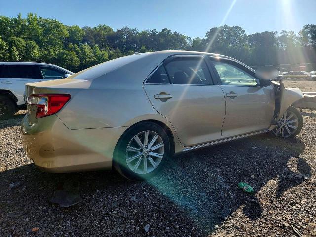 54111386 :رقم المزاد ، 4T1BK1FK1CU522419 vin ، 2012 Toyota Camry مزاد بيع