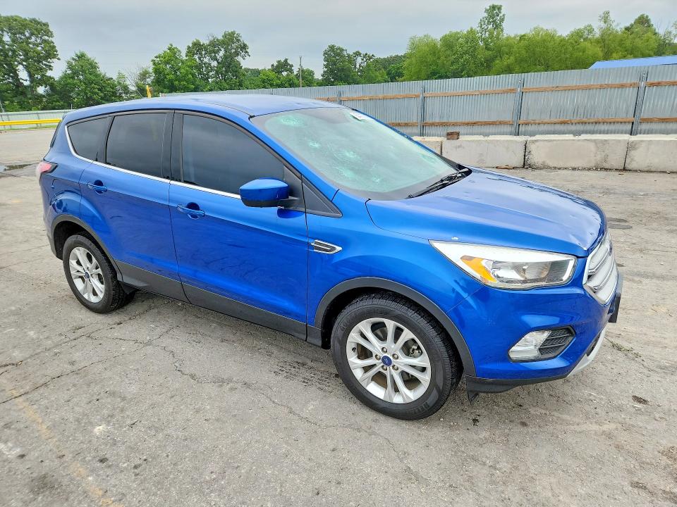 2017 Ford Escape მანქანა იყიდება აუქციონზე, vin: 1FMCU0GD6HUD08431, აუქციონის ნომერი: 54402696