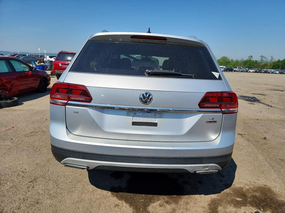 53991076 :رقم المزاد ، 1V2KR2CA3JC537409 vin ، 2018 Volkswagen Atlas مزاد بيع