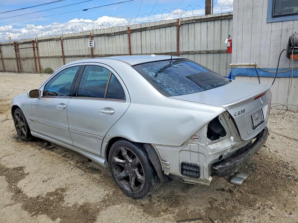 51405886 :رقم المزاد ، WDBRF52H87F874043 vin ، 2007 Mercedes-benz C مزاد بيع