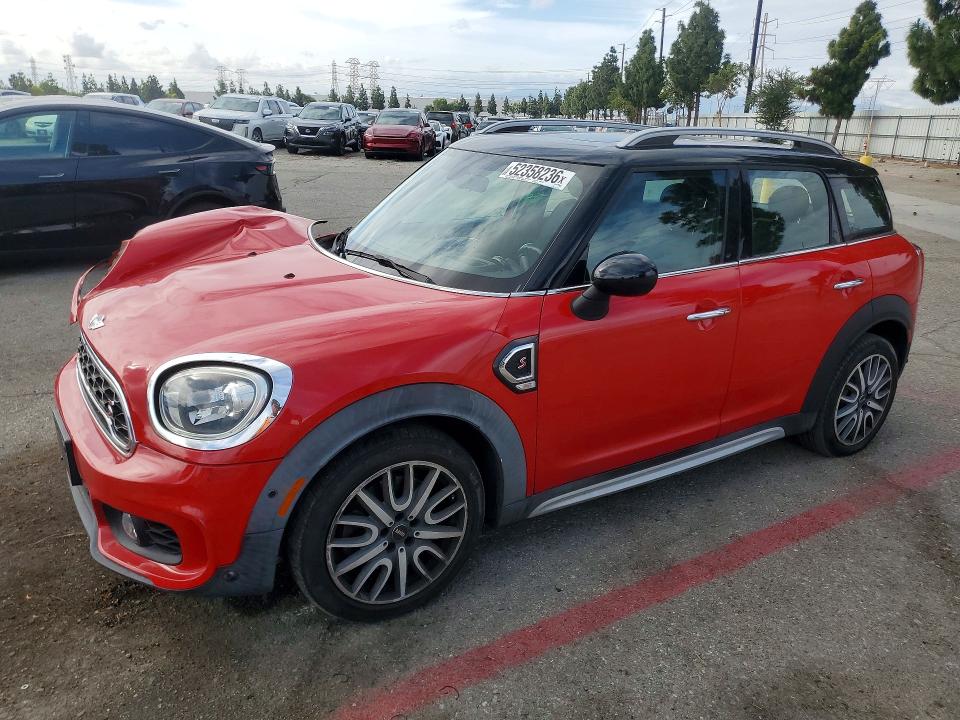 52358236 :رقم المزاد ، WMZYT3C3XJ3E93917 vin ، 2018 Mini Cooper مزاد بيع