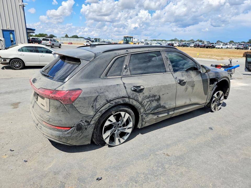 Aukcja sprzedaży 2021 Audi E-tron, vin: WA1AAAGE4MB008812, numer aukcji: 55154256