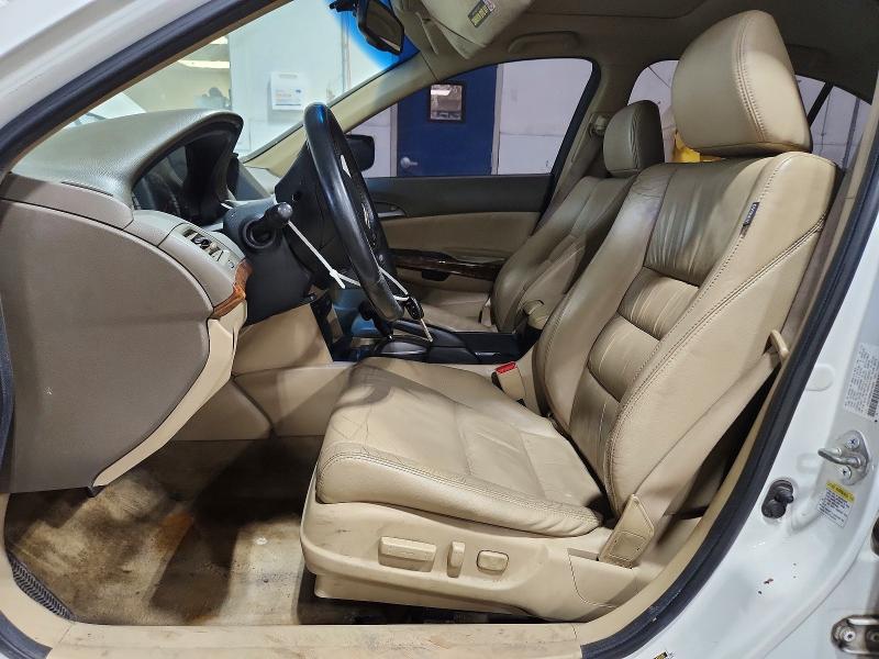 55321526 :رقم المزاد ، 1HGCP3F85AA014562 vin ، 2010 Honda Accord مزاد بيع