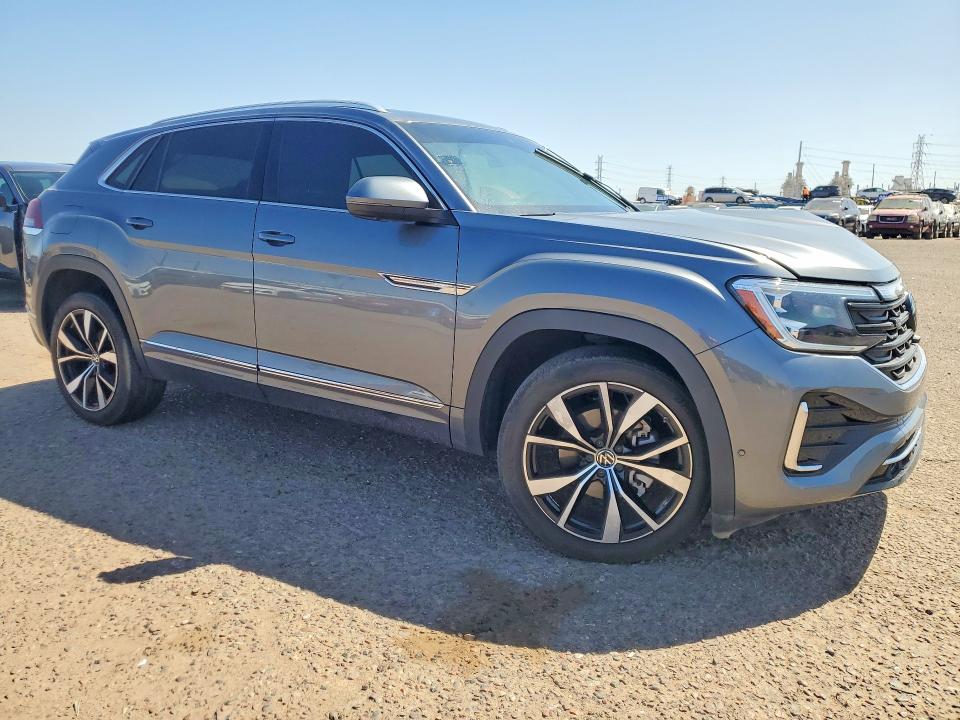 51613126 :رقم المزاد ، 1V2FE2CA6RC209653 vin ، 2024 Volkswagen Atlas Cross Sport مزاد بيع