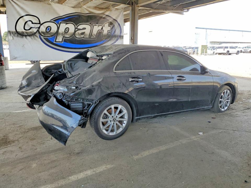 2021 Mercedes-benz A მანქანა იყიდება აუქციონზე, vin: W1K3G4EB5MJ268445, აუქციონის ნომერი: 52321306