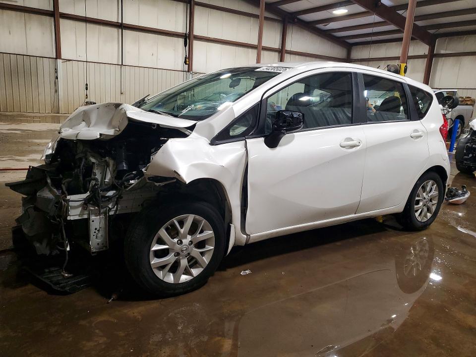 2015 Nissan Versa Note მანქანა იყიდება აუქციონზე, vin: 3N1CE2CP2FL449858, აუქციონის ნომერი: 54305026