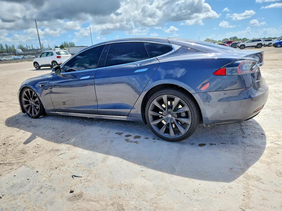 54651996 :رقم المزاد ، 5YJSA1E28KF305109 vin ، 2019 Tesla Model S مزاد بيع