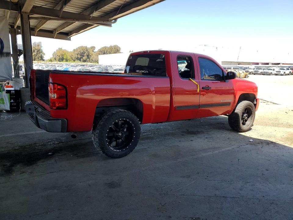Aukcja sprzedaży 2011 Chevrolet Silverado, vin: 1GCRCREA7BZ225843, numer aukcji: 52729266
