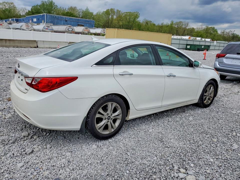 52705936 :رقم المزاد ، 5NPEC4ACXBH266337 vin ، 2011 Hyundai Sonata مزاد بيع