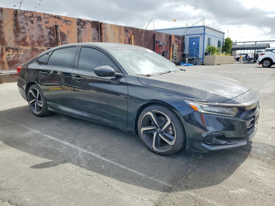 54872776 :رقم المزاد ، 1HGCV1F38MA070563 vin ، 2021 Honda Accord مزاد بيع