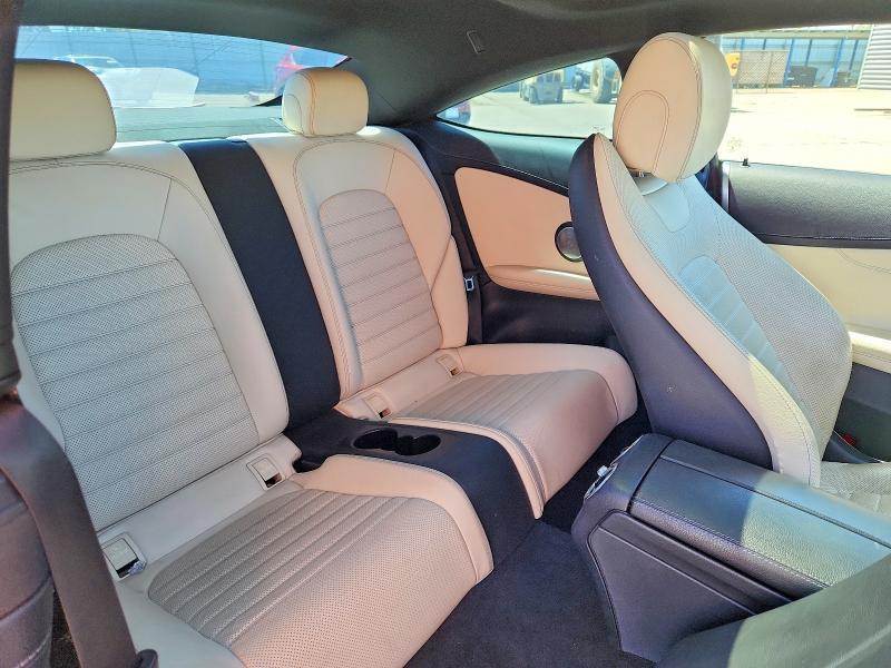54221096 :رقم المزاد ، W1KWJ6EB6LF992074 vin ، 2020 Mercedes-benz C مزاد بيع