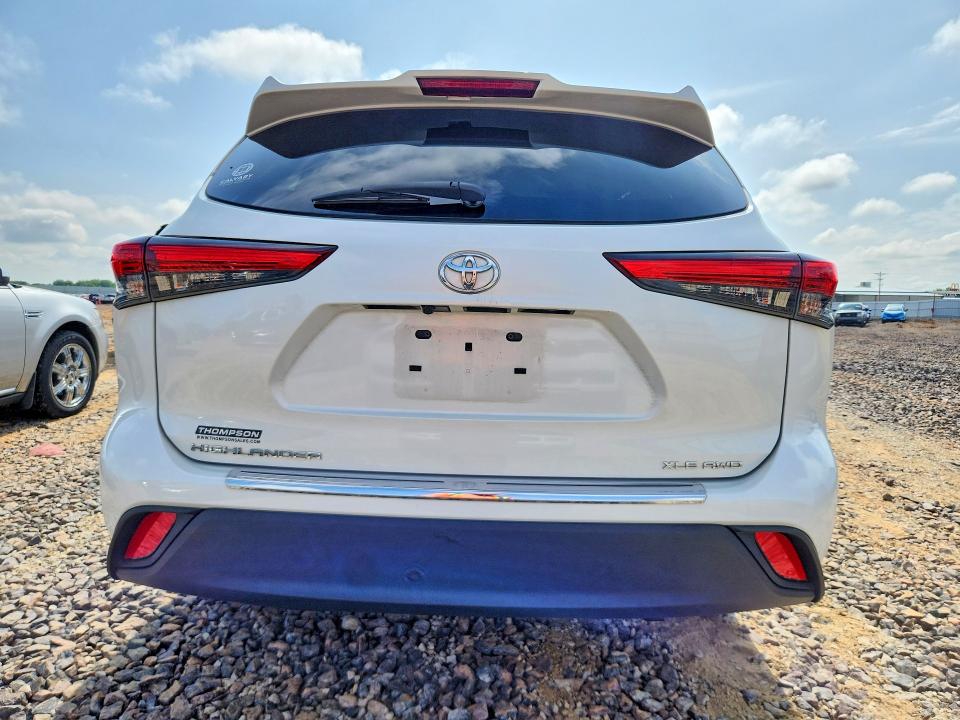 54323406 :رقم المزاد ، 5TDGZRBH0LS518056 vin ، 2020 Toyota Highlander مزاد بيع