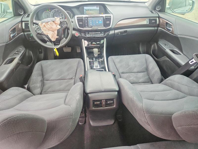 Продажа на аукционе авто 2017 Honda Accord, vin: 1HGCR2F79HA211353, номер лота: 52092646