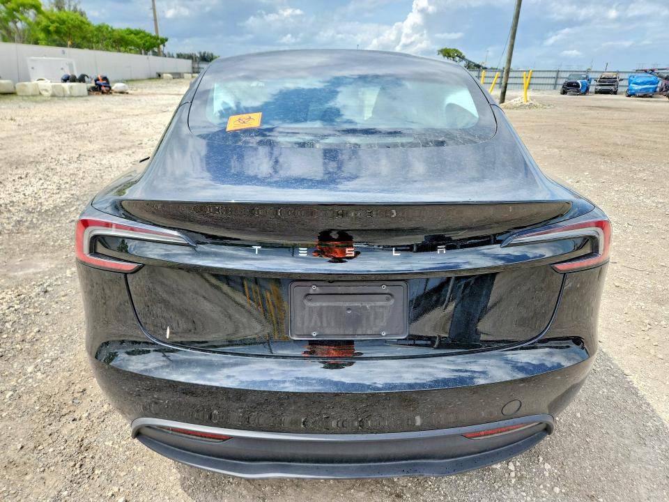 55207216 :رقم المزاد ، 5YJ3E1EA5RF857158 vin ، 2024 Tesla Model 3 مزاد بيع