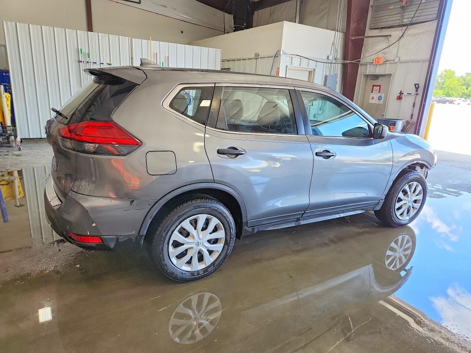 2017 Nissan Rogue მანქანა იყიდება აუქციონზე, vin: JN8AT2MT9HW130142, აუქციონის ნომერი: 51787936