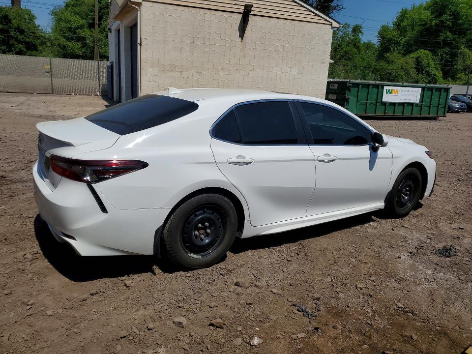 53758456 :رقم المزاد ، 4T1G11AK7NU702569 vin ، 2022 Toyota Camry مزاد بيع
