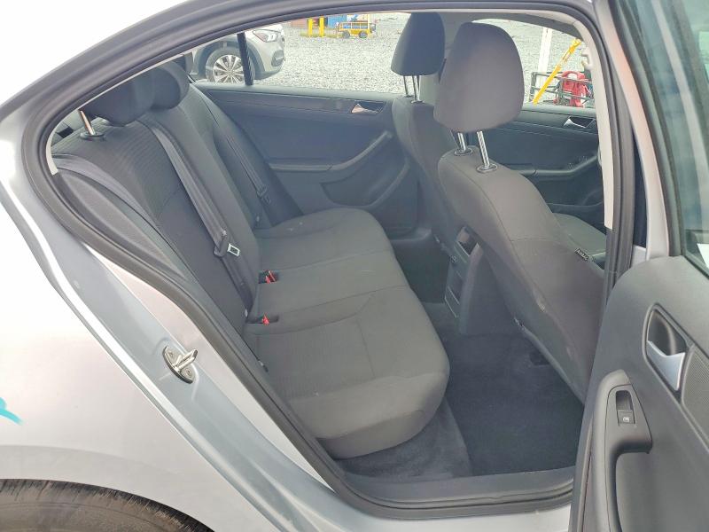 2015 Volkswagen Jetta მანქანა იყიდება აუქციონზე, vin: 3VW2K7AJ0FM239442, აუქციონის ნომერი: 52133156