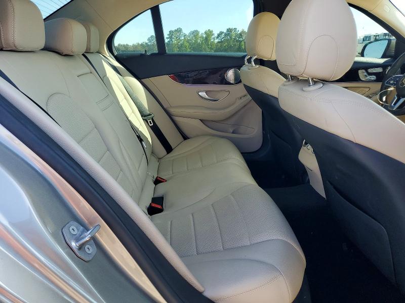 51880976 :رقم المزاد ، W1KWF8DB8LR601004 vin ، 2020 Mercedes-benz C مزاد بيع